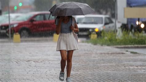 Meteoroloji den İstanbul ve Ankara ya uyarı 6 kent için de sarı kodlu