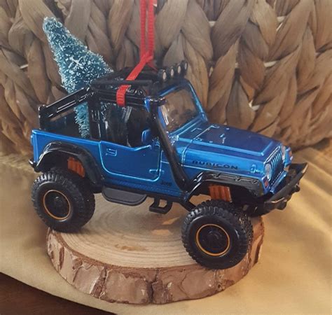 Jeep Wrangler Tj Christmas Ornament With Tree Etsy