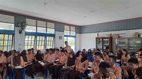 DIKLAT KEPEMIMPINAN OSIS SMA NEGERI 2 NABIRE SMA Negeri 2 Nabire