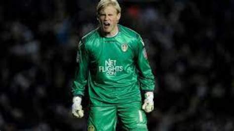 Leeds United 2010 11 GK 2 Kit