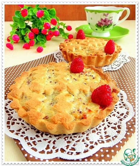 Песочные тарталетки с рисом и малиной – кулинарный рецепт