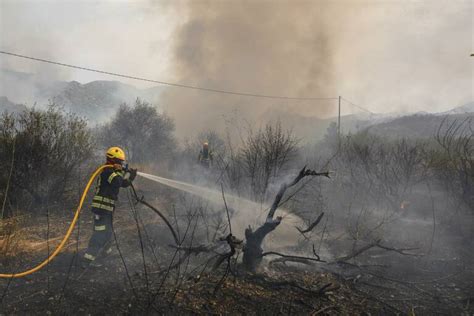 Evoluci N Favorable Del Incendio De Vall D Ebo Durante Esta Noche