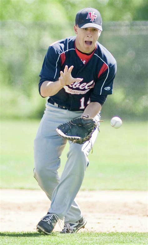 Stratford nips New Fairfield in SWC baseball quarterfinals