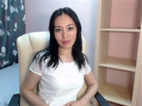 Daisymun Daisymunx Small Titted Black Haired Asian Babe Webcam