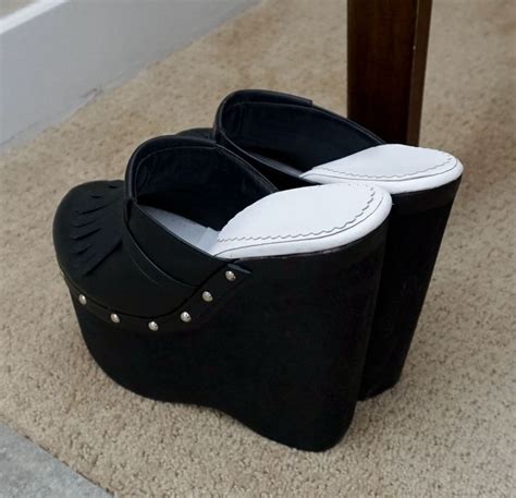 Tess Platform Clogs