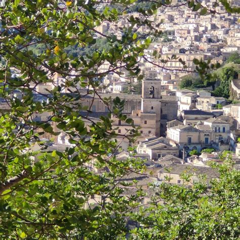 Spazi di comunità La Via delle Collegiate