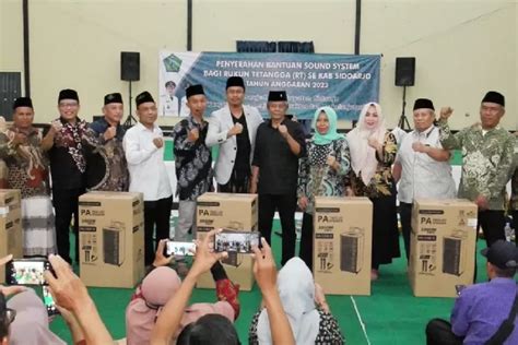 Bupati Sidoarjo Salurkan Bantuan Sound System Ke Rt Di Kabupaten