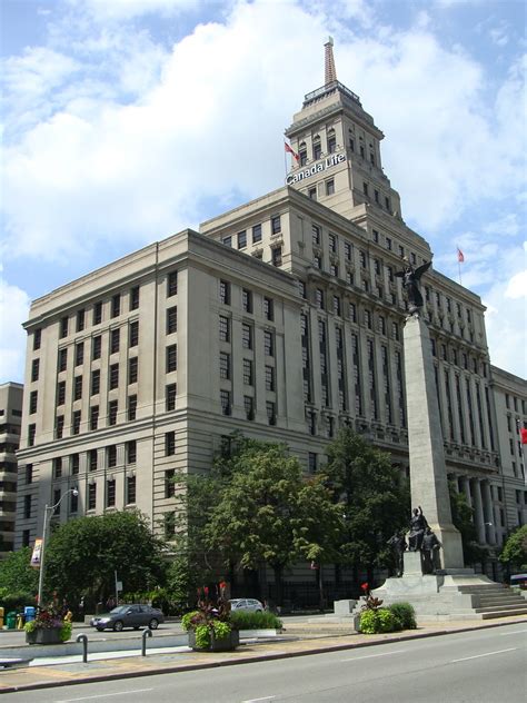 Canada Life Building Toronto Ontario The Canada Life Bui Flickr