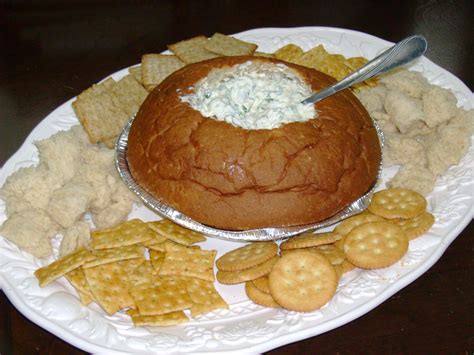 Spinach Dip In King S Hawaiian Bread For Our Office Christmas Party 1 10 Oz Pkg Frozen Spinach