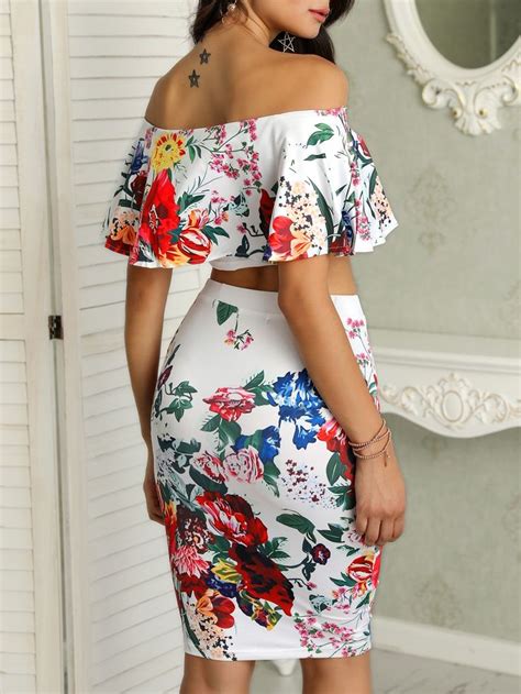 Boutiquefeel Floral Print Off Shoulder Cropped Top And Skirt Set Crop