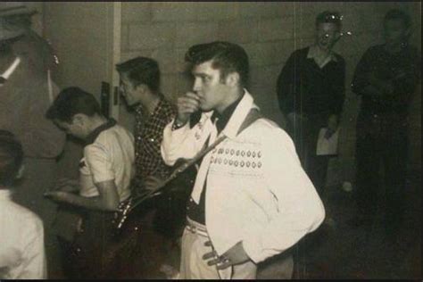 February 13 – Events – Today in Elvis Presley History – Elvis Presley