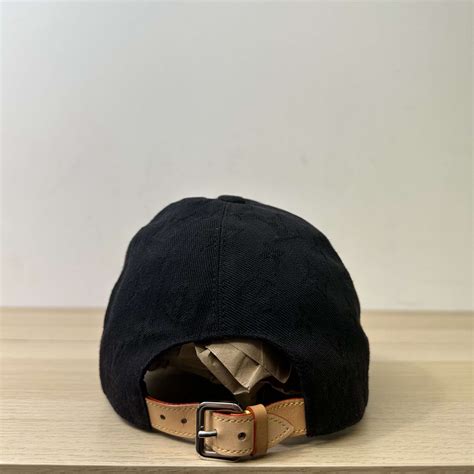 Louis Vuitton Monogram Hat - Veblen