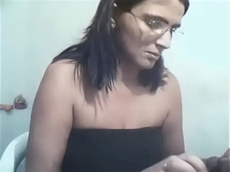 Novinha começou tímida no bate papo mas depois Shy young girl tit pussy XVIDEOS