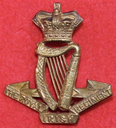 British Army Badges Victorian Rir Cap Badge