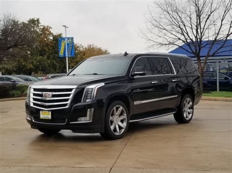 Pre Owned 2017 Cadillac Escalade Esv Premium Luxury Sport Utility In