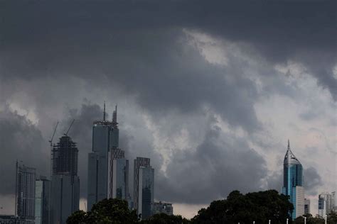 Awan hitam, Hujan, Jakarta, BMKG, Ibukota Jakarta