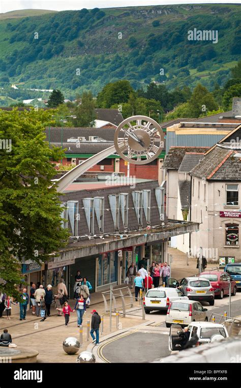 Ebbw Vale Street Hi Res Stock Photography And Images Alamy