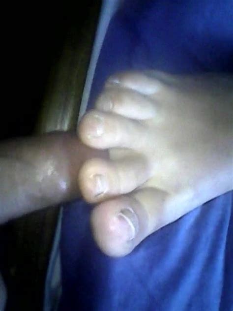 Pies Y Leche Durmiendo Italian Foot Fetish Fetish Porn Xhamster