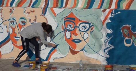 Acabat De Pintar El Mural Del Dia De La Dona Canal Empord