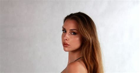 Zdjęcie z portfolio Adrian N painted bikini Akt maxmodels pl