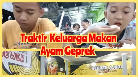 Traktir Keluarga Di Hari Ulang Tahun Ku Elang Azka Youtube