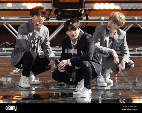 Yoongi Bts Hi Res Stock Photography And Images Alamy