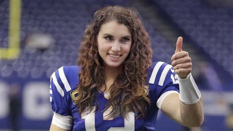 What Top Nfl Quarterbacks Look Like As Women Page 19