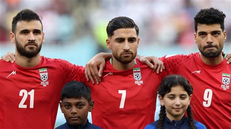 Iran Players Refuse To Sing National Anthem Against England At World Cup Au