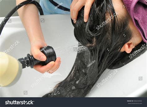 Scalp Scaling Wash Hair Stock Photo 584233342 - Shutterstock