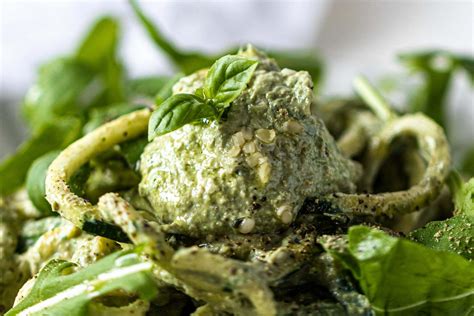 Pesto Di Broccoli Una Variante Invernale Molto Saporita Pane E