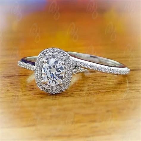 Diamond Solitaire Silver Ring at Rs 8905.56 | डायमंड सॉलिटेयर रिंग in ...