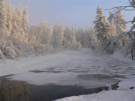 Oymyakon famous by a climate that is "super cool". At the date January 26, 1926, the temperature ...