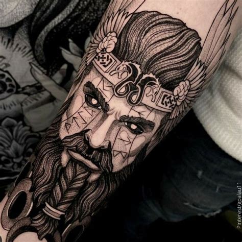 Tatuajes vikingos lleva la cultura nórdica en la piel Vibra