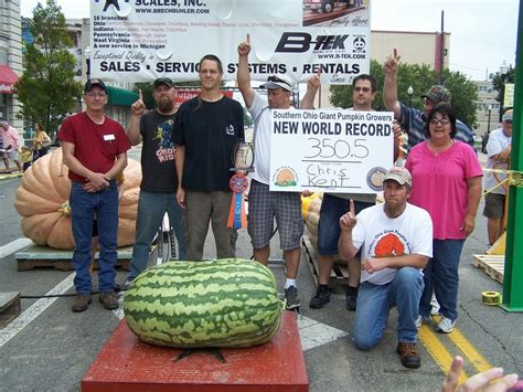 2013 Chris Kent And His 3505 Pound World Record Watermelon