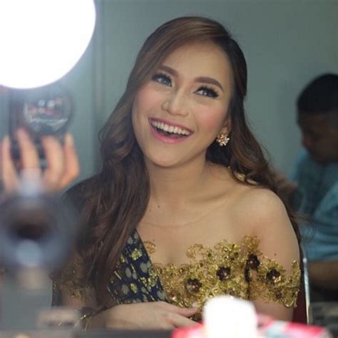 Foto Foto Hot Ayu Ting Ting Beredar Tanpa Sensor Artis Seksi