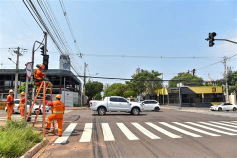 Prefeitura Mobiliza Equipes Para Reestabelecer Sinaliza O Semaf Rica E