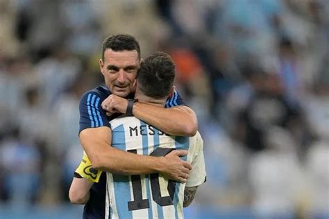 Lionel Scaloni rendido a los pies de Messi tras la clasificación a la