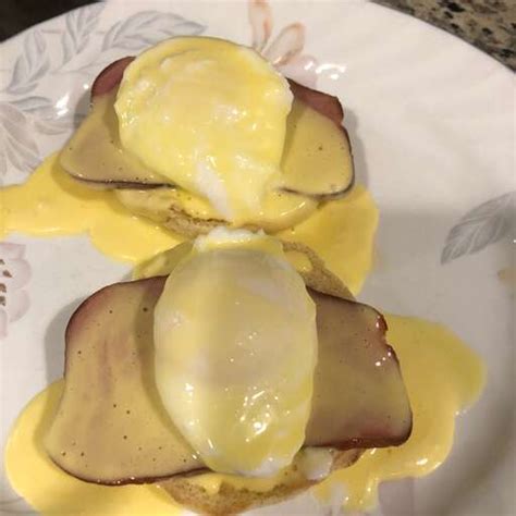 Quick And Easy Eggs Benedict Recipe