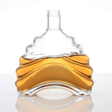 Luxury 700ml 750ml Empty Glass Brandy Bottles Flint Glass Xo Brandy