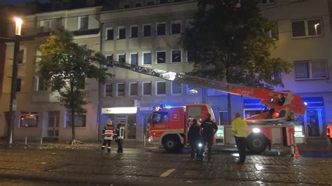 Pkw Gegen Baum Baum Wird Gefällt In Bonn Beuel Am 08 07 2015 Youtube