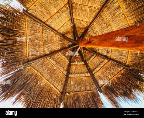 Resort Thatched Beach Huts Hi Res Stock Photography And Images Alamy