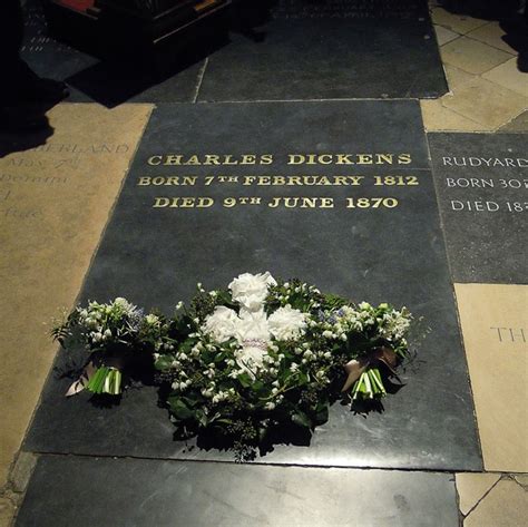 Famous People Buried In Westminster Abbey Graves Of Legends