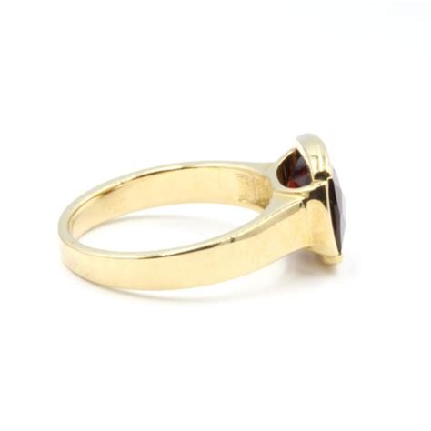 Ct Garnet Ring Steven Sher Antique Fine Jewellery Australia