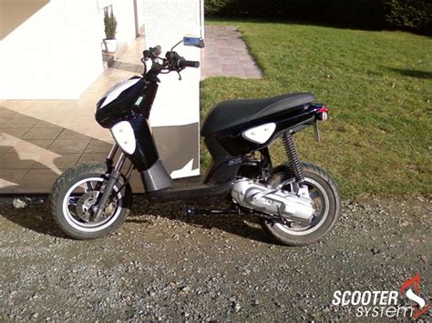 MBK Stunt Naked Basic