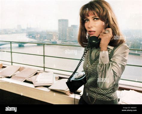 The Internecine Project Lee Grant 1974 Stock Photo Alamy