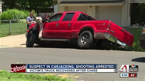 Kcmo Carjacking Suspect Taken Into Custody After Chase