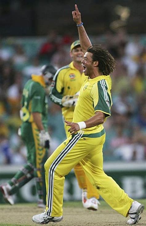 Andrew Symonds Celebrates Dismissing Herschelle Gibbs