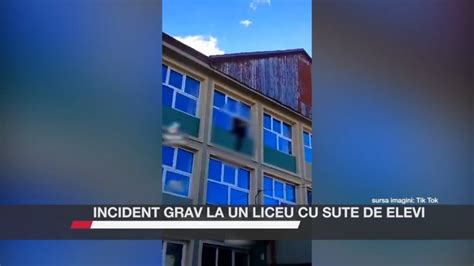 Incident Grav La Un Liceu Cu Sute De Elevi