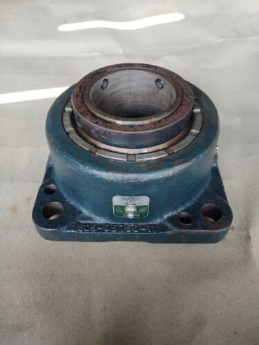 Rexnord Rex Self Aligning Roller Bearing Xpy Bolt Flange Bore