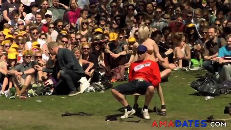 Fully Nude Lapdance In Front Of A Crowd